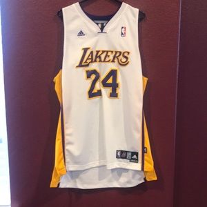 Lakers jersey Bryant